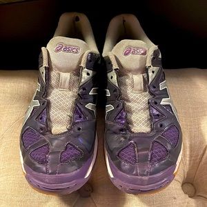 Volleyball shoes, ASICS, 9’s, purple and gray